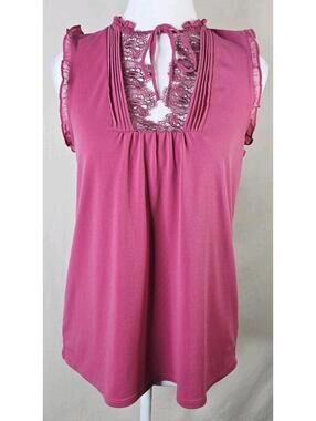 Express Pink Ruffle Sleeveless Blouse Pleated Lace Trim Tie V Neck Women’s S